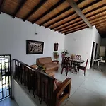Casa Familiar
