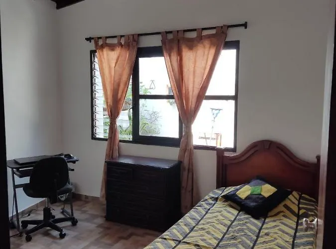 Casa Familiar
